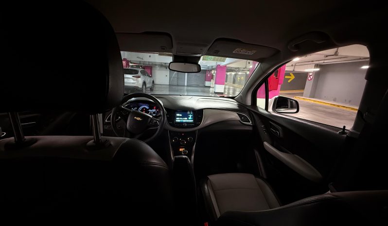 
								CHEVROLET TRACKER 2017 full									