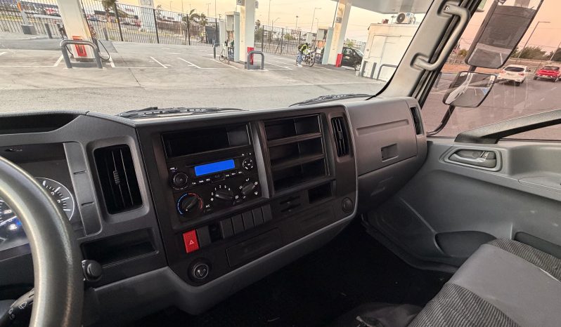 
								YUEJIN NJ713 CAMION CARGA 2018 SEMI NUEVO full									