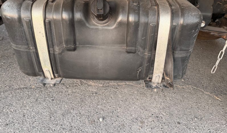 
								YUEJIN NJ713 CAMION CARGA 2018 SEMI NUEVO full									