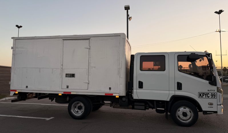 
								YUEJIN NJ713 CAMION CARGA 2018 SEMI NUEVO full									